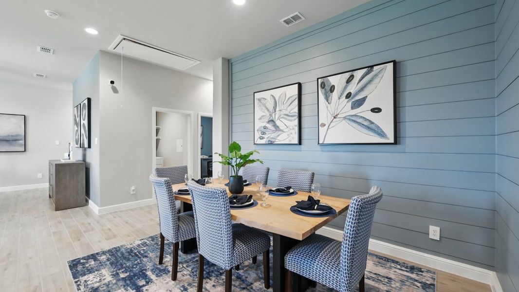 Furnished interior view inside a new home in Rock Creek West, Fort Worth (Image 5). Furnished interior view inside a new home in Rock Creek West, Fort Worth (Image 5).