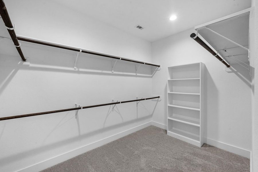 Image 37 of a home in Briarwood Crossing.