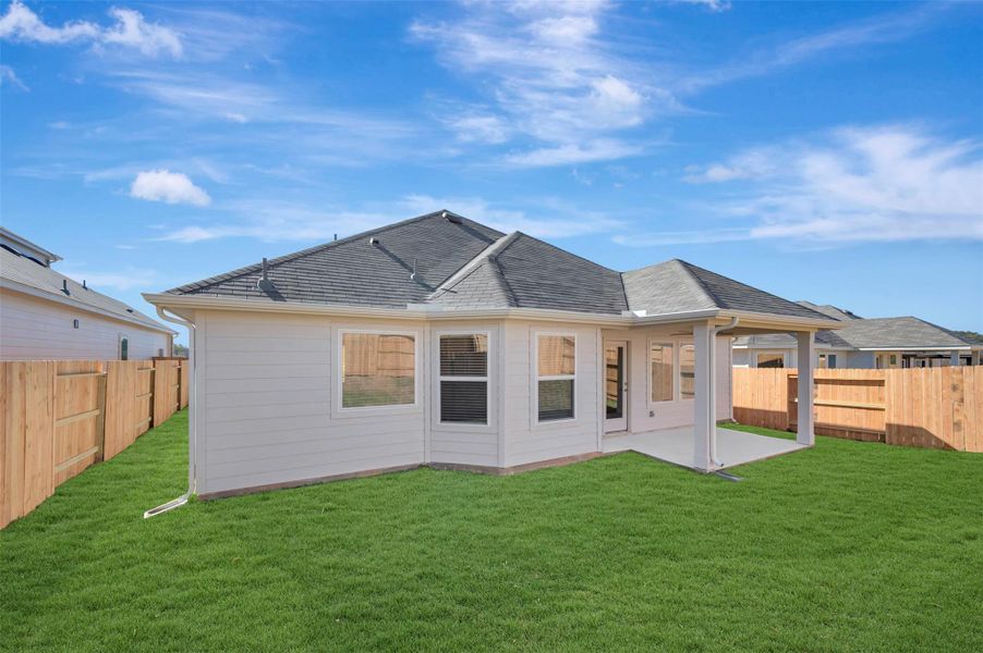 Exterior details and patio area of a home in Lone Star Landing, Montgomery (Image 30).