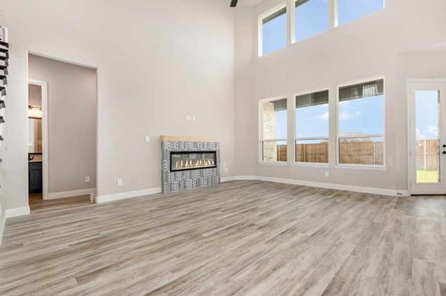 Spacious, unfurnished interior of a new home in Malabar Hill, Prosper (Image 14). Spacious, unfurnished interior of a new home in Malabar Hill, Prosper (Image 14).