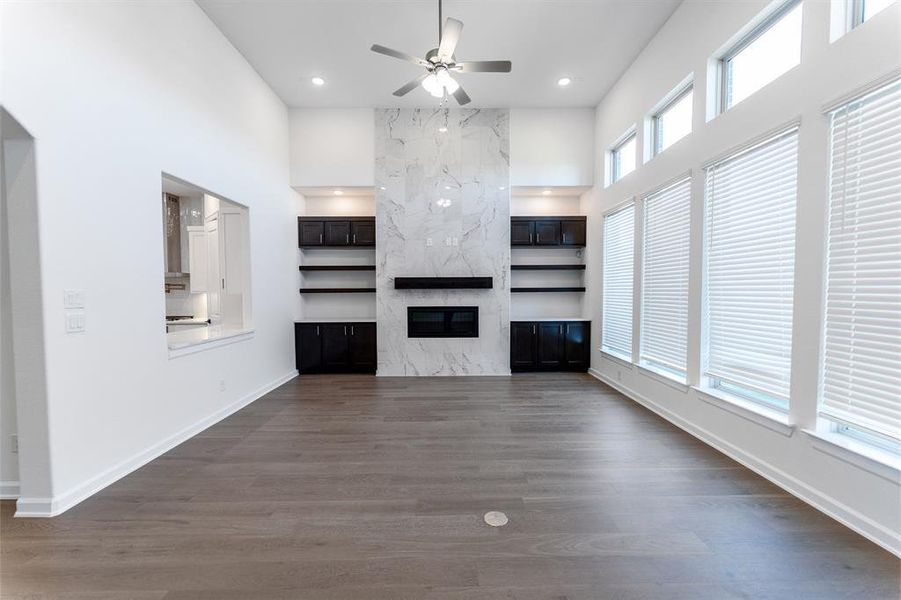 Spacious, unfurnished interior of a new home in Sonoma Verde, Rockwall (Image 20).