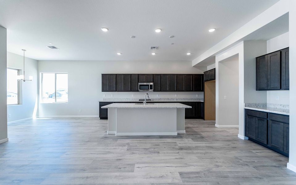 Image 23 of a home in Heritage Pointe.