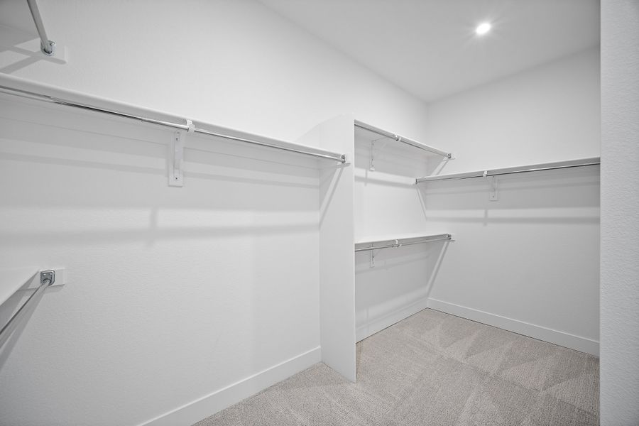 Spacious, unfurnished interior of a new home in Jackson Creek, Monument (Image 25).