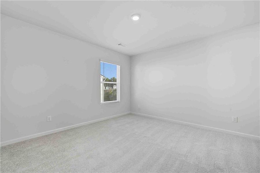 Spacious, unfurnished interior of a new home in , Dawsonville (Image 27).
