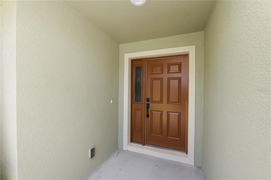 Exterior details and patio area of a home in , Eagle Lake (Image 3).