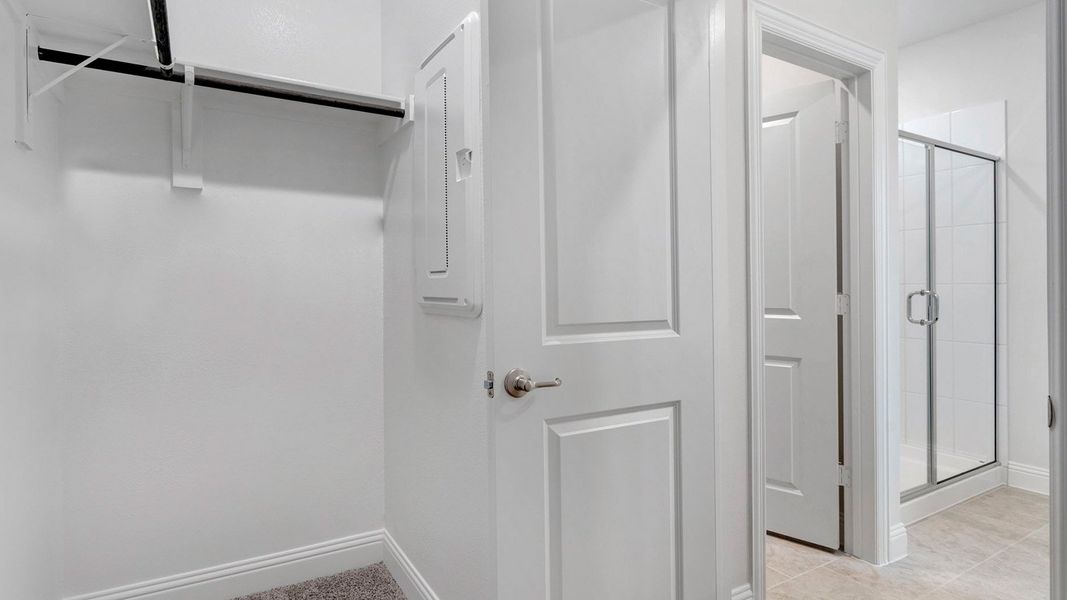 Image 23 representing the Derby by D.R. Horton in Mustang Square, Plano, TX.