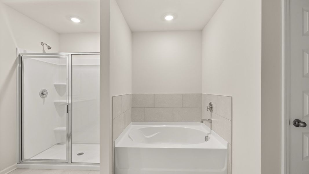 Image 39 representing the Stratford by D.R. Horton in Independence Villas and Townhomes, Loganville, GA.