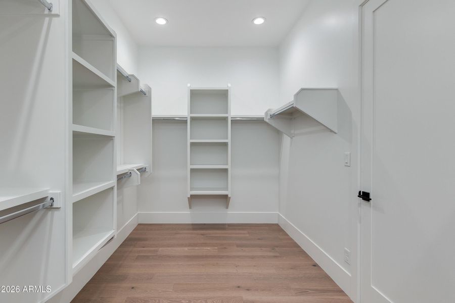 39-Bloomfield 39-Bloomfield