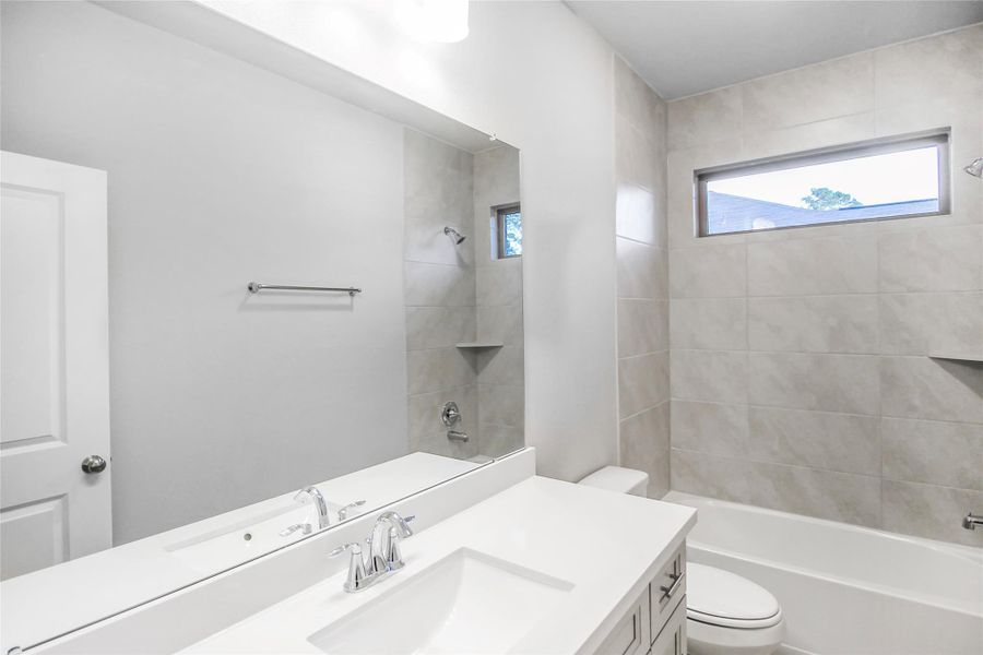 Furnished interior view inside a new home in , Magnolia (Image 11).