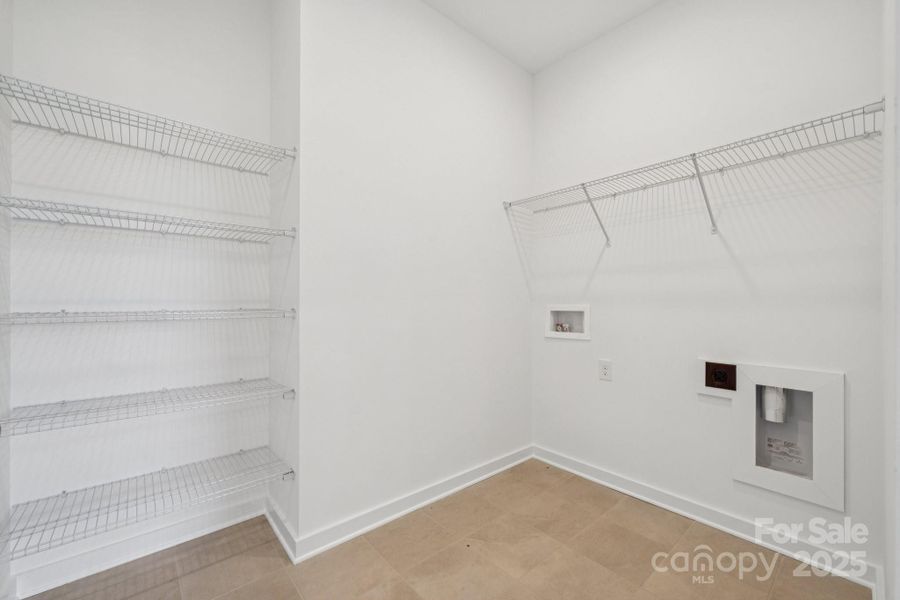 Image 26 of a home in The Meadows at Carpenter Farms.