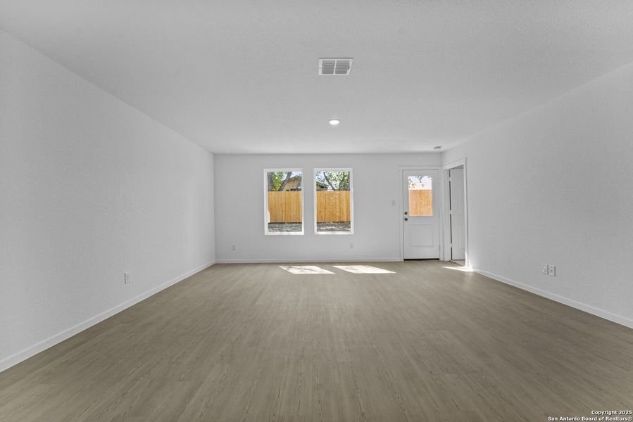 Spacious, unfurnished interior of a new home in Torian Village: Watermill Collection, San Antonio (Image 17). Spacious, unfurnished interior of a new home in Torian Village: Watermill Collection, San Antonio (Image 17).