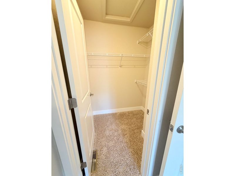 Spacious, unfurnished interior of a new home in Northridge Trails Townhomes, Greeley (Image 12).