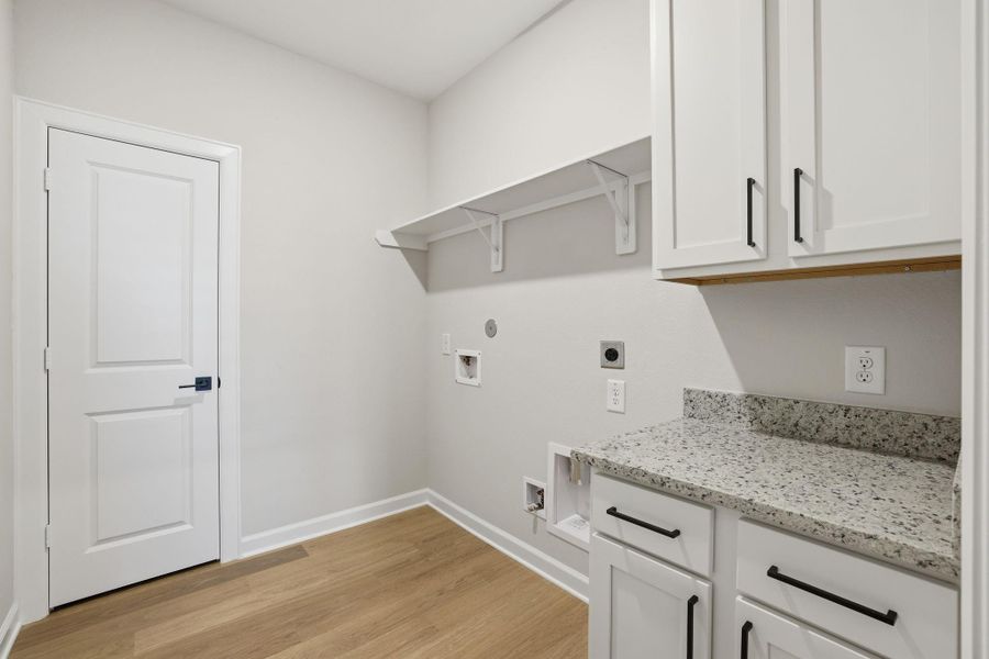 Furnished interior view inside a new home in Cypress Trails, Hockley (Image 8).