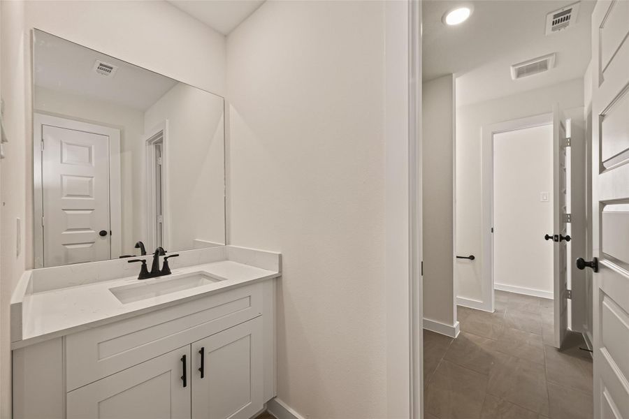 Furnished interior view inside a new home in Foxtail Palms, Manvel (Image 9). Furnished interior view inside a new home in Foxtail Palms, Manvel (Image 9).