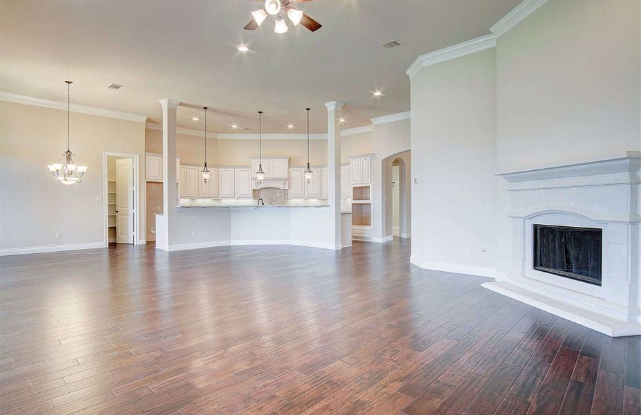 Representative unfurnished interior of a home built from the 3710 by Ravenna Homes in Artavia 70′, Conroe (Image 31).