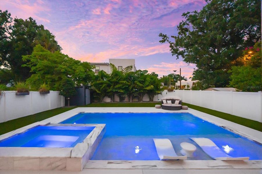 Exterior details and patio area of a home in , Tampa (Image 43).