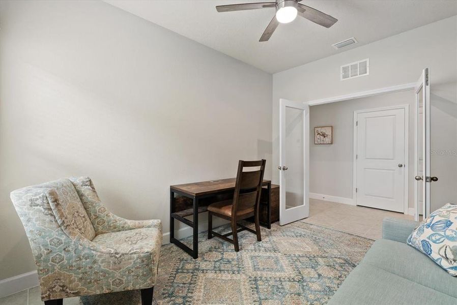 Furnished interior view inside a new home in , Port Charlotte (Image 11).