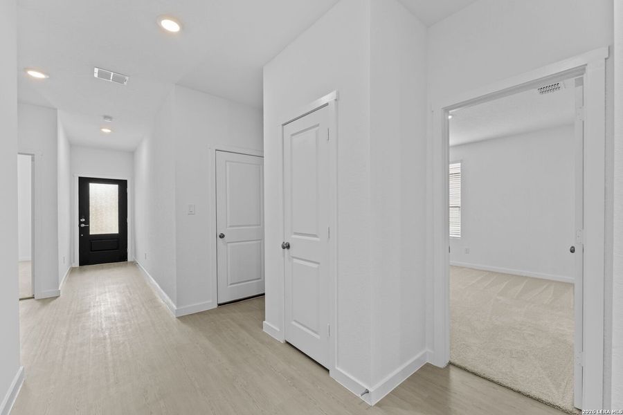 Spacious, unfurnished interior of a new home in Hightop Ridge, Converse (Image 11).