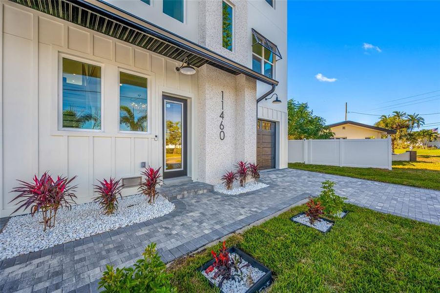 Exterior details and patio area of a home in , Treasure Island (Image 34).