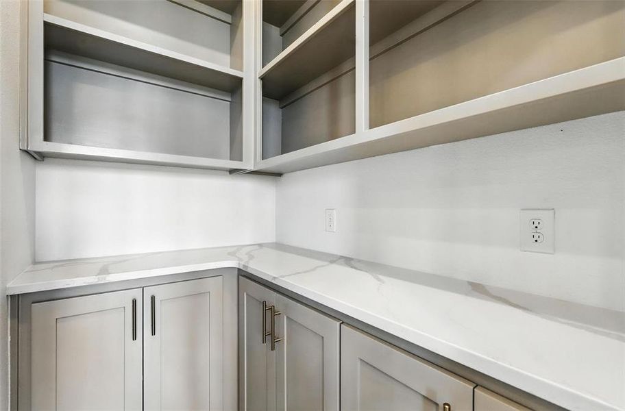 Furnished interior view inside a new home in , Weatherford (Image 9).