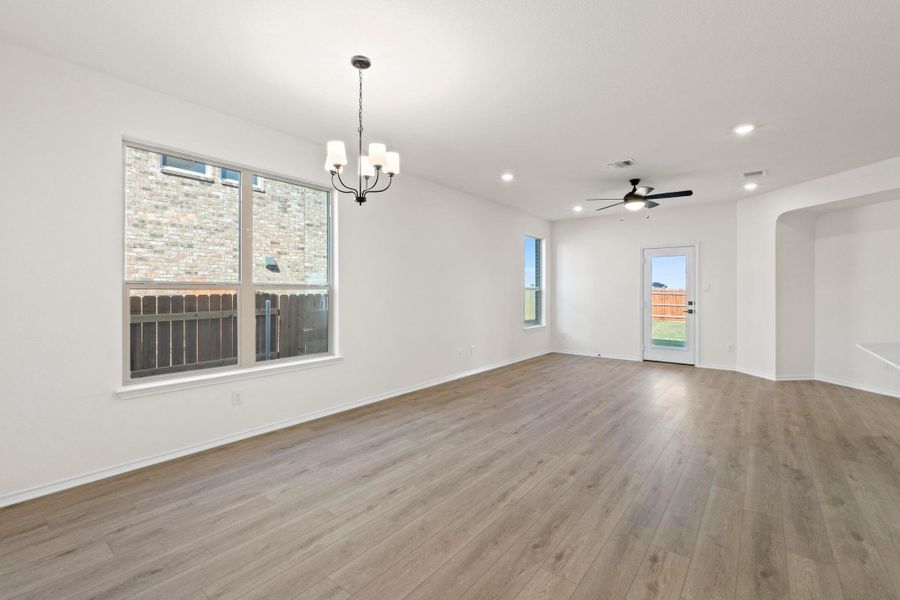 Spacious, unfurnished interior of a new home in Salerno - Heritage Collection, Round Rock (Image 29). Spacious, unfurnished interior of a new home in Salerno - Heritage Collection, Round Rock (Image 29).