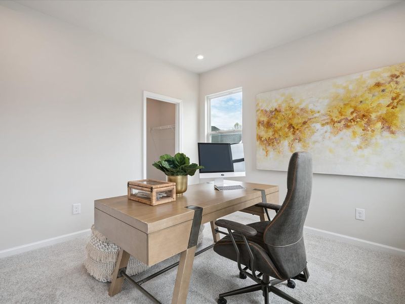 Representative furnished interior of a home built from the Stuart by Tri Pointe Homes in Millstone, Cramerton (Image 17).