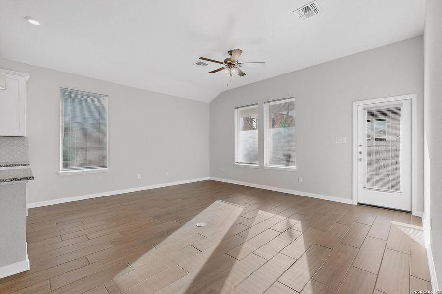 Spacious, unfurnished interior of a new home in Bricewood, San Antonio (Image 23). Spacious, unfurnished interior of a new home in Bricewood, San Antonio (Image 23).