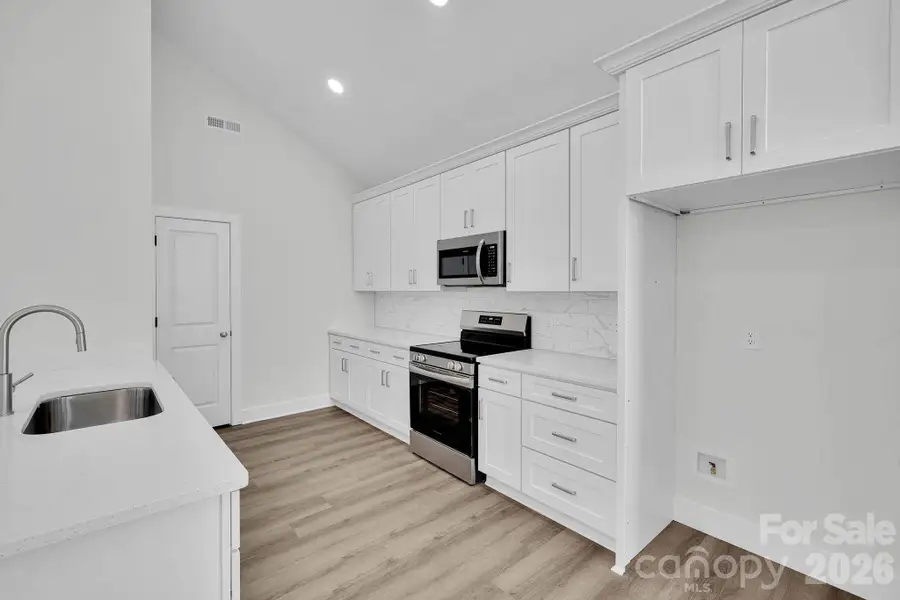 Furnished interior view inside a new home in , Kannapolis (Image 7).