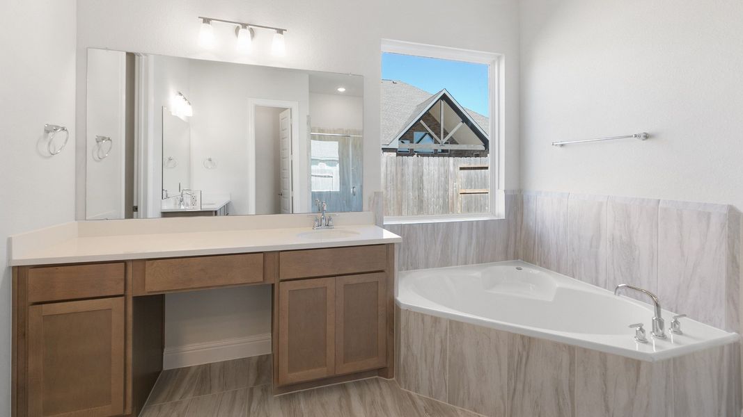 Representative furnished interior of a home built from the Tulane by DRB Homes in Brookewater, Rosenberg (Image 15).