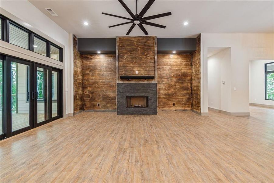 Spacious, unfurnished interior of a new home in , Dawsonville (Image 49). Spacious, unfurnished interior of a new home in , Dawsonville (Image 49).