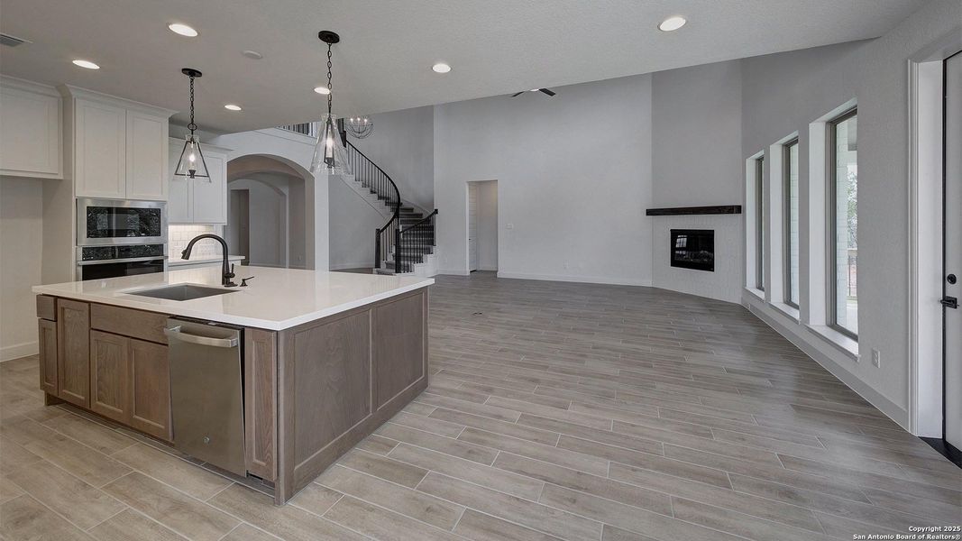 Furnished interior view inside a new home in Esperanza 60', Boerne (Image 7). Furnished interior view inside a new home in Esperanza 60', Boerne (Image 7).
