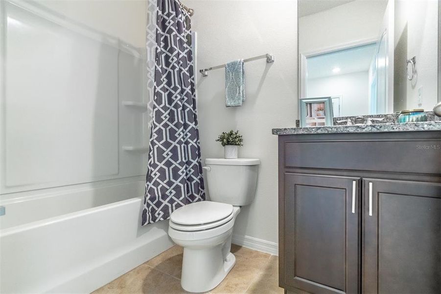 Furnished interior view inside a new home in , Davenport (Image 14).