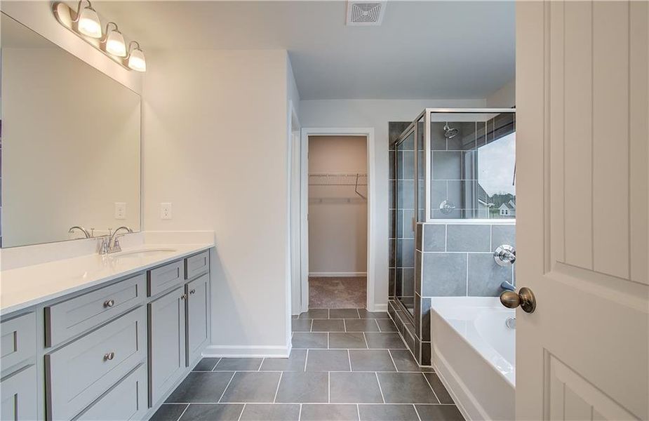 Furnished interior view inside a new home in Cooper Park, McDonough (Image 12).