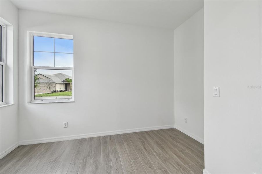 Spacious, unfurnished interior of a new home in Sweetwater at Lakewood Ranch, Lakewood Ranch (Image 15).