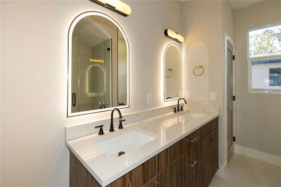 Furnished interior view inside a new home in , Tampa (Image 16).