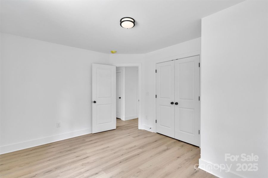 Spacious, unfurnished interior of a new home in , Charlotte (Image 25).