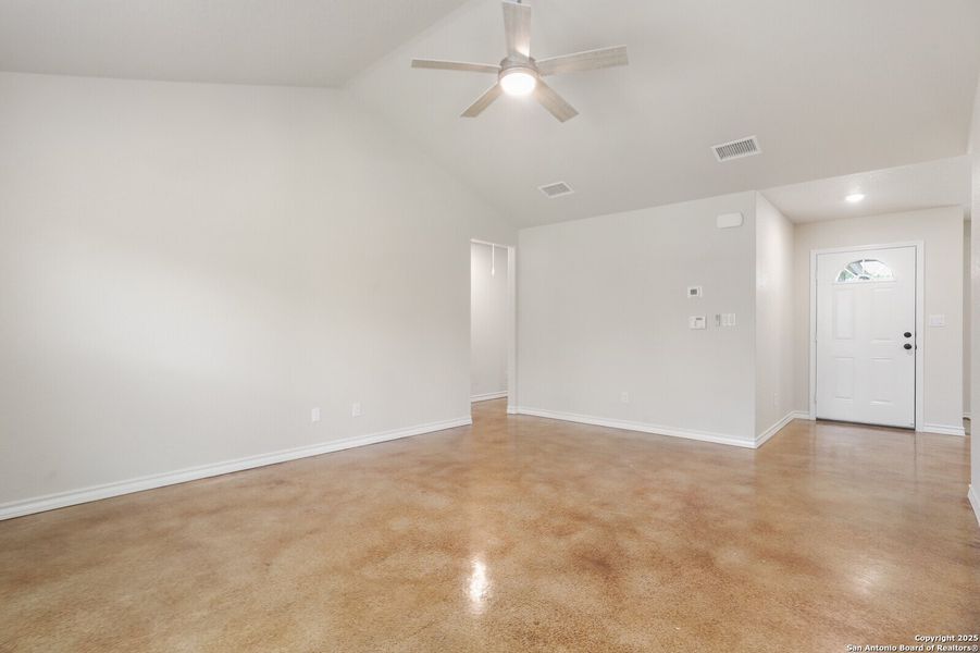 Spacious, unfurnished interior of a new home in , Spring Branch (Image 16).