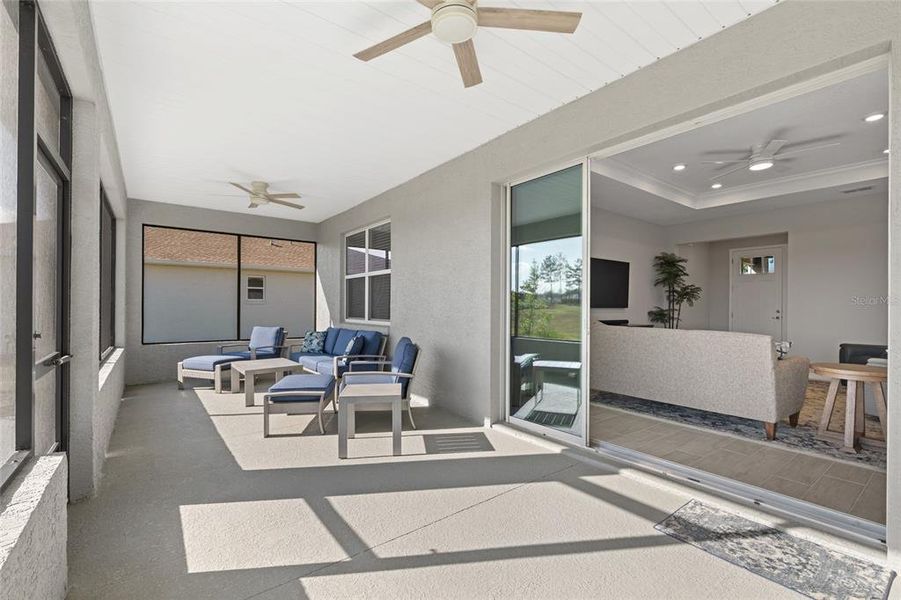 Exterior details and patio area of a home in , Ocala (Image 4).