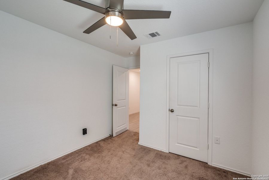 Image 23 of a home in .