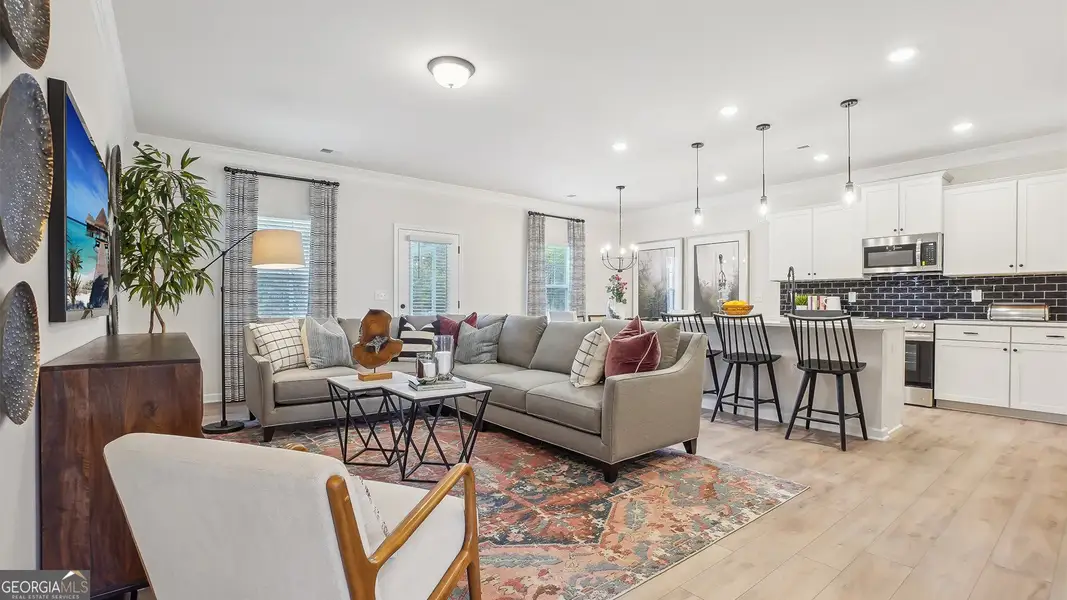 Furnished interior view inside a new home in Cobblestone Crossing Commons, Warner Robins (Image 5). Furnished interior view inside a new home in Cobblestone Crossing Commons, Warner Robins (Image 5).