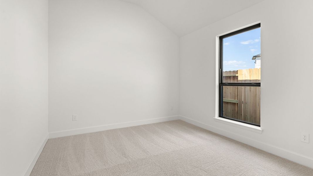 Spacious, unfurnished interior of a new home in Jordan Ranch, Fulshear (Image 23).