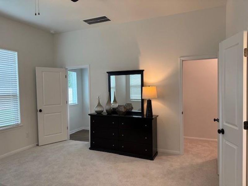 Furnished interior view inside a new home in Grande Estates, Bertram (Image 10).