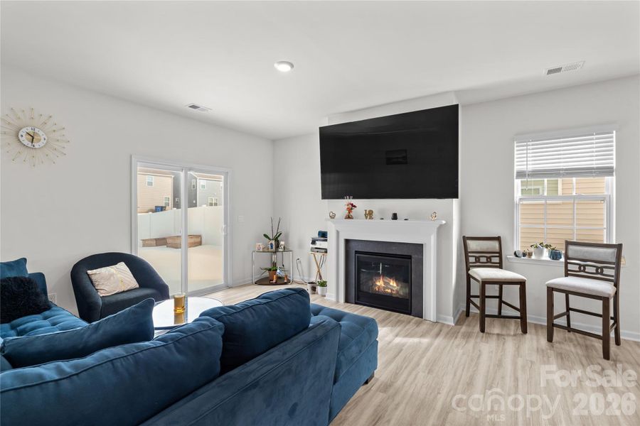 Furnished interior view inside a new home in Wallace Springs, Statesville (Image 10).