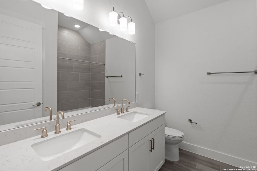 Furnished interior view inside a new home in Corley Farms, Boerne (Image 6).