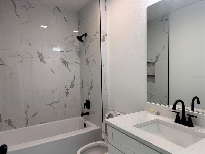 Furnished interior view inside a new home in , Dunnellon (Image 4).