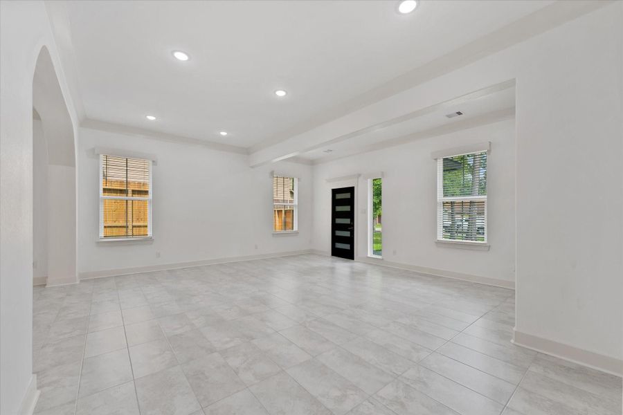 Image 4 of a home in . Image 4 of a home in .