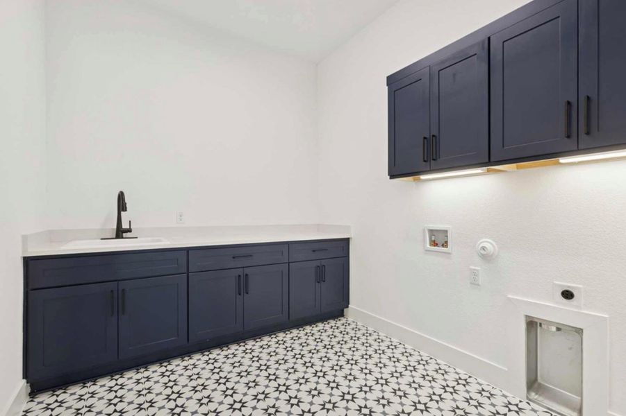 Furnished interior view inside a new home in , Dripping Springs (Image 11).