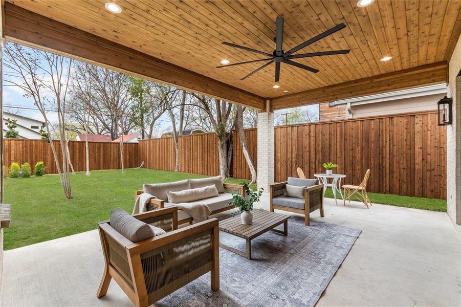 Exterior details and patio area of a home in , Dallas (Image 24).