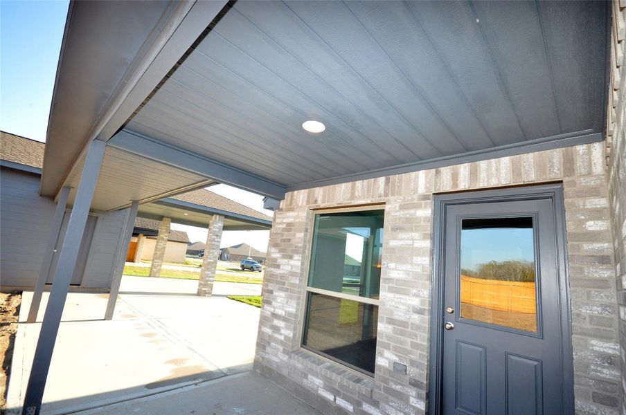 Exterior details and patio area of a home in Pedregal, League City (Image 21). Exterior details and patio area of a home in Pedregal, League City (Image 21).