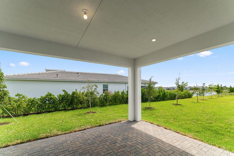 Image 13 of a home in Tradition - Telaro.